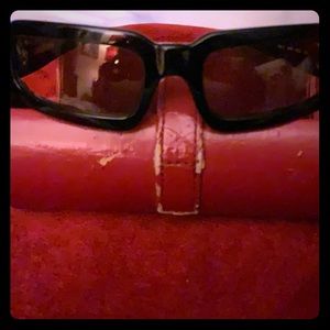 Ferragamo sunglasses excellent condition